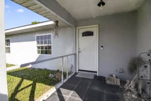 1097 Majorca Avenue, Port Saint Lucie, FL 34953 - MLS#F10539985