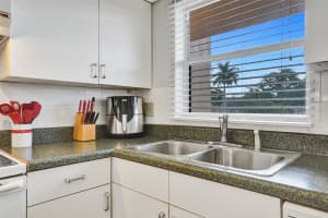 10467 Sunrise Lakes Blvd 210, Sunrise, FL 33322 - MLS#F10539994