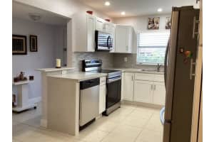 9481 Sunrise Lakes Boulevard, Sunrise, FL 33322 - MLS#F10540058