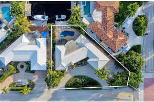 1500 NE 24th St, Wilton Manors, FL 33305 - MLS#F10540068