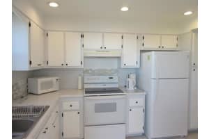 1200 Hibiscus Avenue, Pompano Beach, FL 33062 - MLS#F10540076