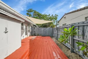 1021 NE 2nd St 3, Fort Lauderdale, FL 33301 - MLS#F10540089