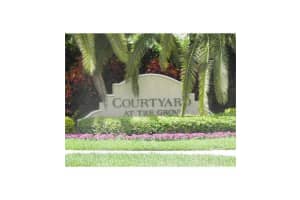 4266 Vineyard Circle, Weston