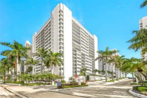 1880 Ocean Drive, Hallandale Beach, FL 33009 - MLS#F10540118