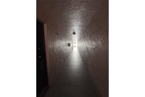 7040 Coral Way 501, Miami, FL 33155 - MLS#F10540122