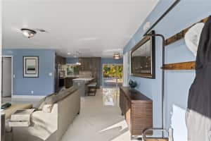 11305 NW 38th St, Coral Springs, FL 33065 - MLS#F10540127