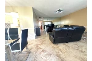 13 Lyndhurst A 13, Deerfield Beach, FL 33442 - MLS#F10540136