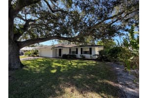 1325 40th Avenue, Vero Beach, FL 32960 - MLS#F10540141