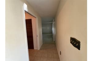 1325 40th Avenue, Vero Beach, FL 32960 - MLS#F10540141