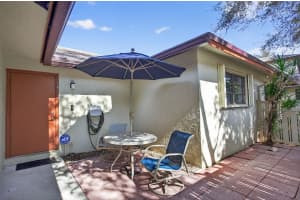 1759 NE 40th Pl, Pompano Beach, FL 33064 - MLS#F10540142