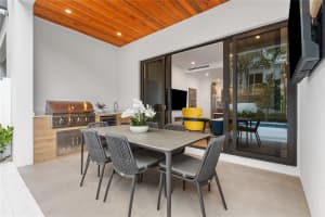 808 SE 12th Street 808, Fort Lauderdale, FL 33316 - MLS#F10540157