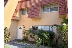 12 Meacham Ln 12, Tamarac, FL 33319 - MLS#F10540178