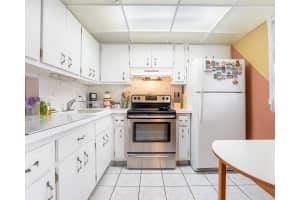 2881 NW 47th Ter 406, Lauderdale Lakes, FL 33313 - MLS#F10540186