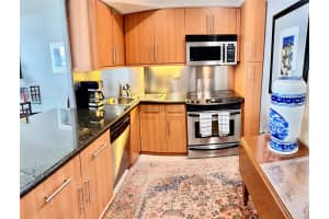 3233 NE 34th St 914, Fort Lauderdale, FL 33308 - MLS#F10540205