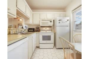 3500 NW 48th Ave 513, Lauderdale Lakes, FL 33319 - MLS#F10540210