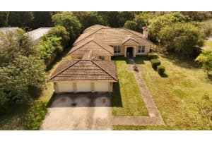 140 Royal Palm Court, Plantation, FL 33317 - MLS#F10540215