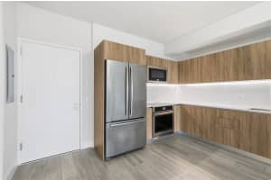 2960 207th Street, Miami, FL 33180 - MLS#F10540227