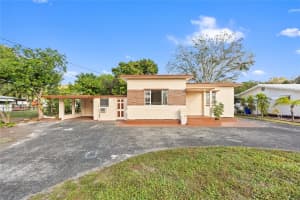 5705 Harding St, Hollywood, FL 33021 Sold 01/30/26