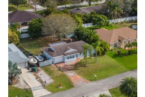 121 Doreen Street, Port Saint Lucie, FL 34983 - MLS#F10540244