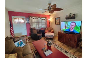 321 Mid Pines Road, Palm Springs, FL 33461 - MLS#F10540258