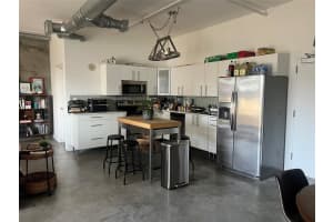 444 Ne 30 St 606, Miami