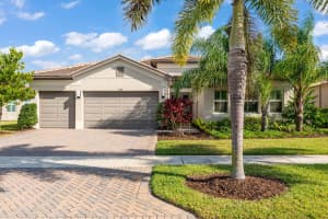 11965 SW Sandy Bay Cir, Port Saint Lucie, FL 34987 - MLS#F10540283