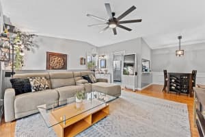 2761 S Oakland Forest Dr 204, Oakland Park, FL 33309 - MLS#F10540320