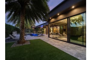 2213 NE 37th Dr, Fort Lauderdale, FL 33308 - MLS#F10540324