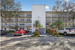 101 SW 132nd Way 418J, Hollywood, FL 33027 - MLS#F10540340