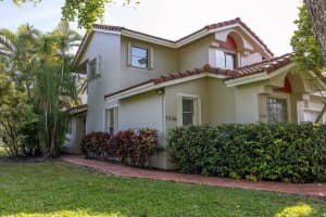 7326 Pinewalk Dr 7326, Pompano Beach, FL 33063 - MLS#F10540345