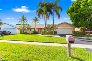 3191 NW 94th Ter, Sunrise, FL 33351 - MLS#F10540359