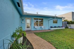 4221 NE 13th Ave, Oakland Park, FL 33334 - MLS#F10540367