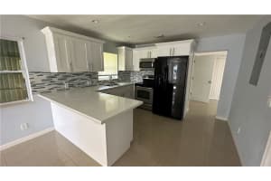 2819 Plunkett St, Hollywood, FL 33020 - MLS#F10540369