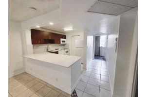 8040 N Colony Cir 105, Tamarac, FL 33321 - MLS#F10540377