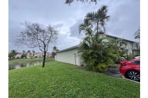 821 CRYSTAL LAKE DR 1101, Deerfield Beach, FL 33064 - MLS#F10540382