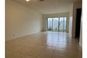 821 CRYSTAL LAKE DR 1101, Deerfield Beach, FL 33064 - MLS#F10540382