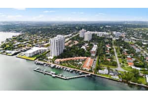 1000 Quayside Terrace, Miami, FL 33138 - MLS#F10540386
