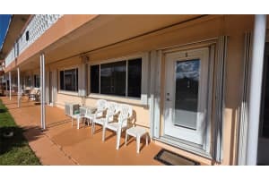 1030 SW 11th St 5m, Hallandale Beach, FL 33009 - MLS#F10540422