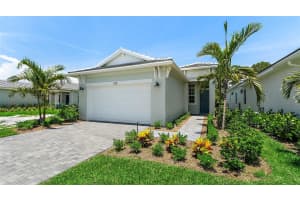 212 SE VIA SANGRO, Port Saint Lucie, FL 34952 - MLS#F10540424