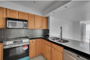 20335 W Country Club Dr 2210, Aventura, FL 33180 - MLS#F10540427