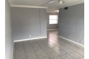 1310 NW 43rd Ave 303, Lauderhill, FL 33313 - MLS#F10540436