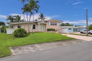 2542 Marathon Ln Fort Lauderdale, FL 33312 - Off Market