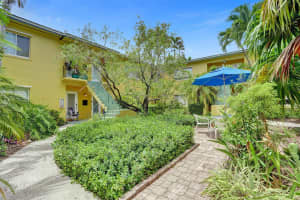 729 16th Avenue, Fort Lauderdale, FL 33304 - MLS#F10540508