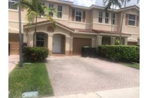 230 Riverwalk Cir, Sunrise, FL 33326 - MLS#F10540510