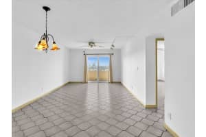 900 NE 18th Ave 1404, Fort Lauderdale, FL 33304 - MLS#F10540514