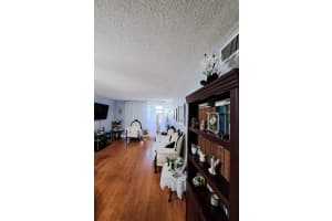 8841 Sunrise Lakes Boulevard, Sunrise, FL 33322 - MLS#F10540559