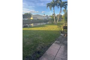 2341 SW 84th Ave, Davie, FL 33324 - MLS#F10540563