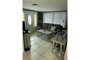 2341 84th Avenue, Davie, FL 33324 - MLS#F10540563