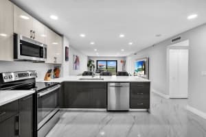 2221 Cypress Island Dr 708, Pompano Beach, FL 33069 - MLS#F10540570