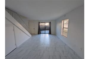 2456 NW 52nd Ave 2456, Fort Lauderdale, FL 33313 - MLS#F10540592